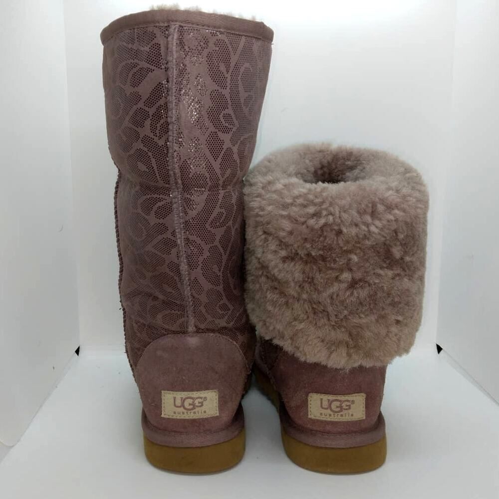 UGG Australia Vintage Women's Pre-owned Purple Sheepskin Boots - sz. 6 RARE!! - Picture 3 of 6